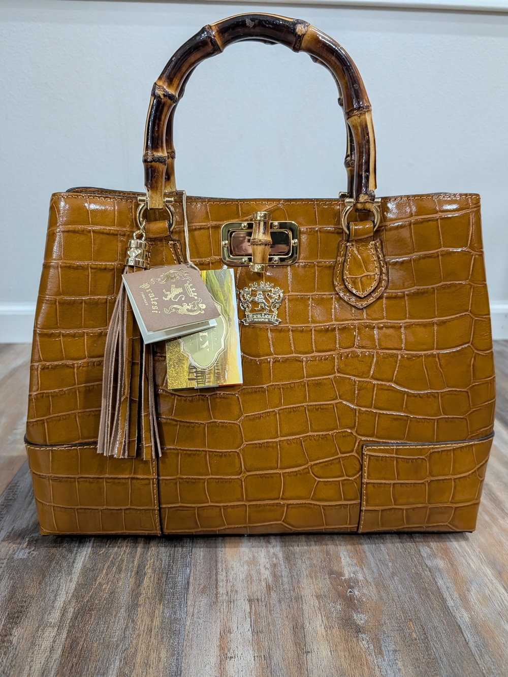 NWT Pratesi Sarteano K291 Camel Italian Leather Bamboo Handle Satchel